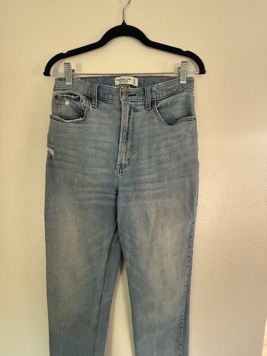 Abercrombie & Fitch Denim - Abercrombie & Fitch Light Blue Ankle Ultra High-Rise Straight Jeans